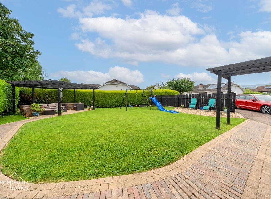 25 Croft Manor, Ballygally, Larne, BT40 2RU