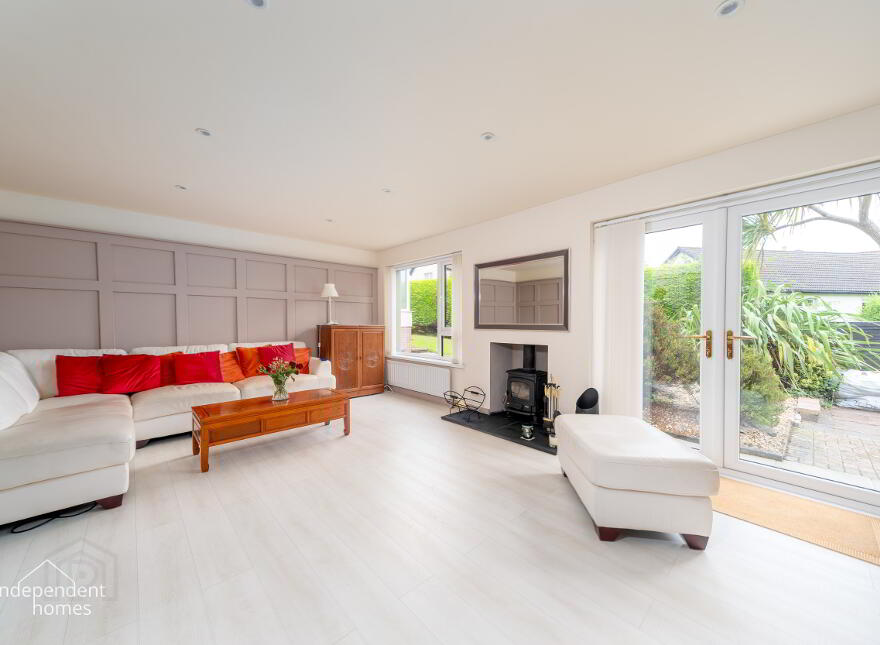 25 Croft Manor, Ballygally, Larne, BT40 2RU