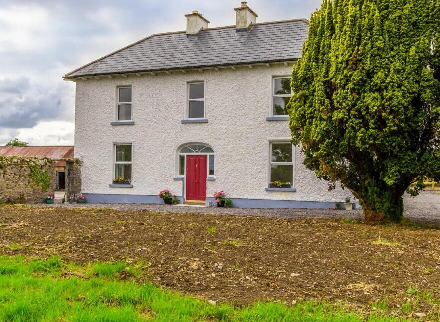 Claras House, Claras, Newtowncashel, N39EE70 photo