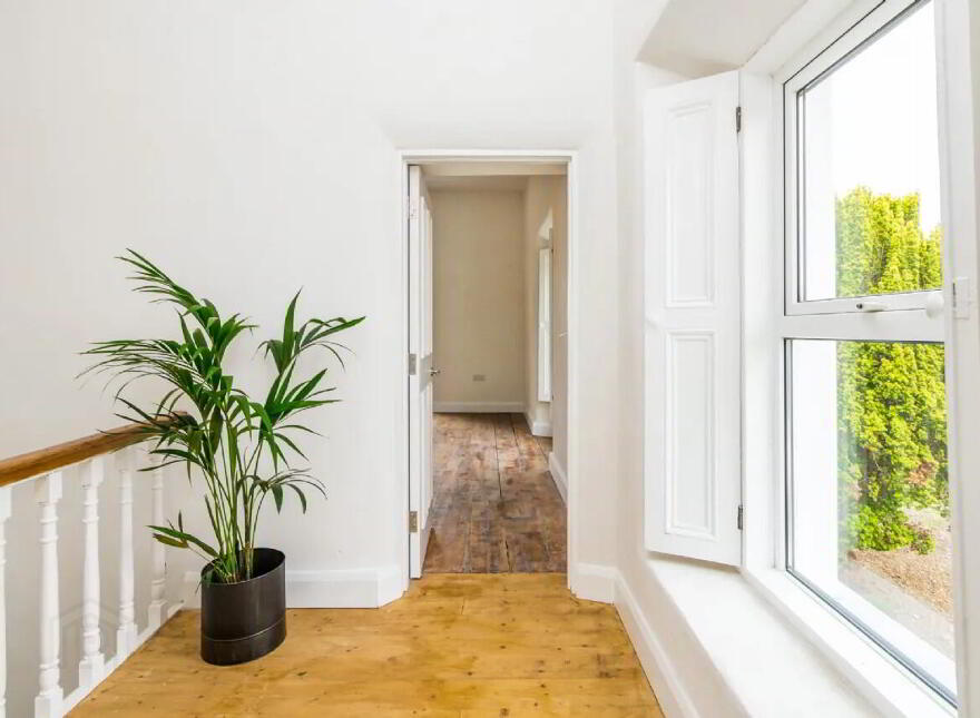 Claras House, Claras, Newtowncashel, N39EE70