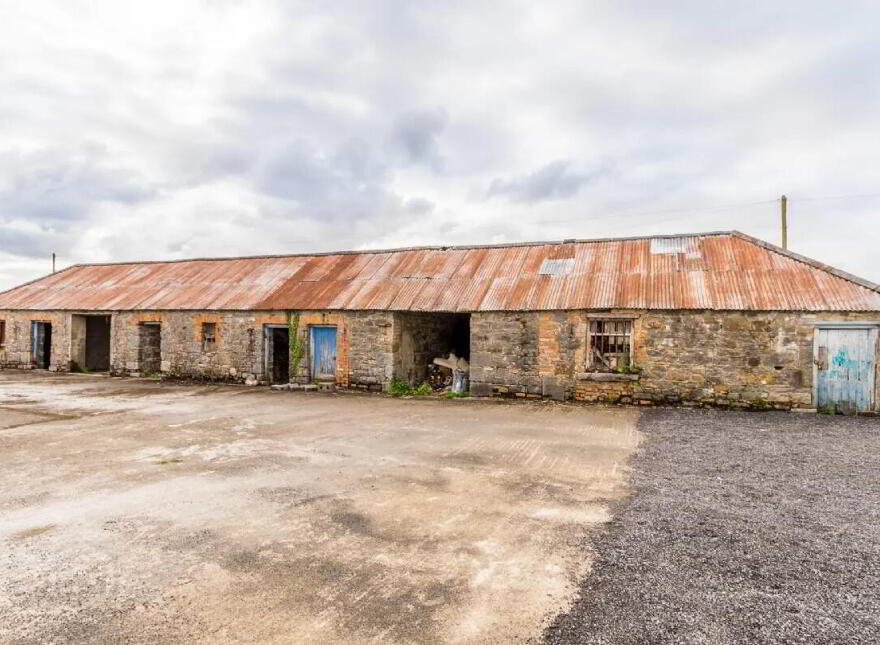 Claras House, Claras, Newtowncashel, N39EE70