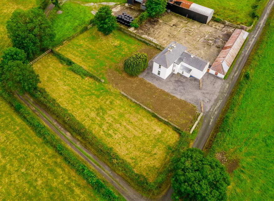Claras House, Claras, Newtowncashel, N39EE70