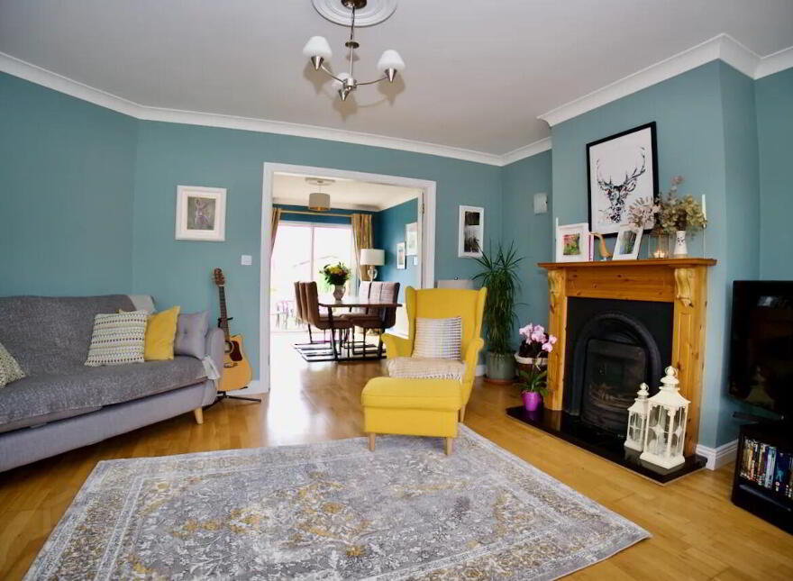 10 Woodville Crescent, Woodville Grange, Athlone, N37K2F7