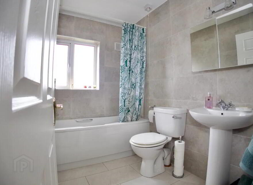 10 Woodville Crescent, Woodville Grange, Athlone, N37K2F7