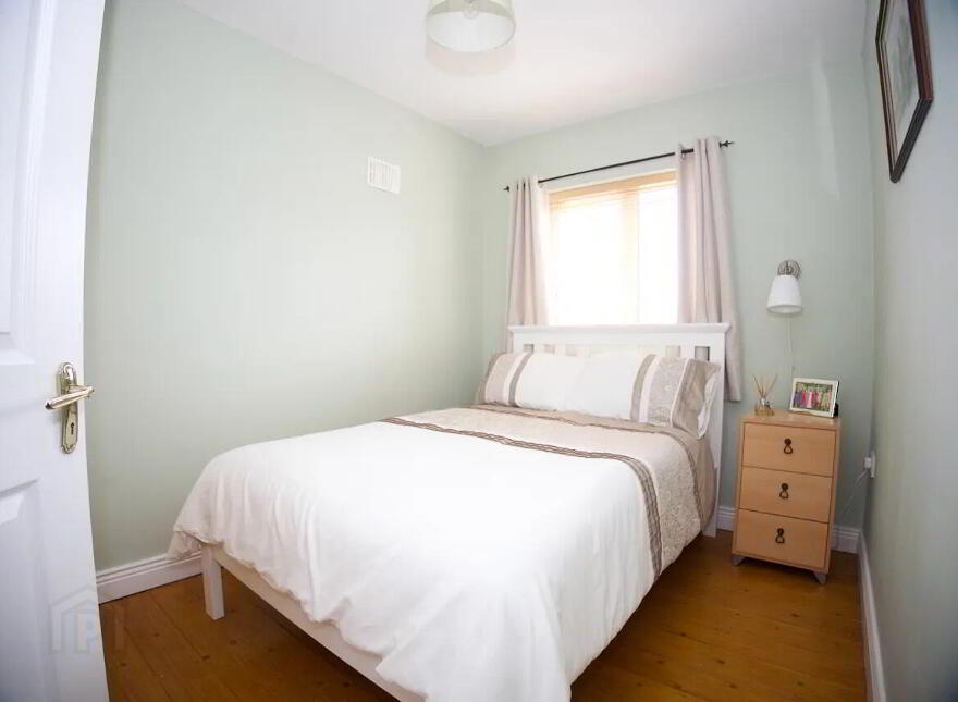 10 Woodville Crescent, Woodville Grange, Athlone, N37K2F7
