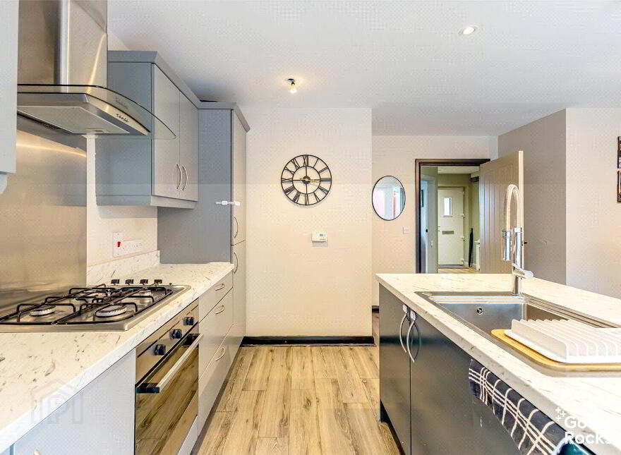16 Shaftesbury Avenue, Bangor, BT20 3GA