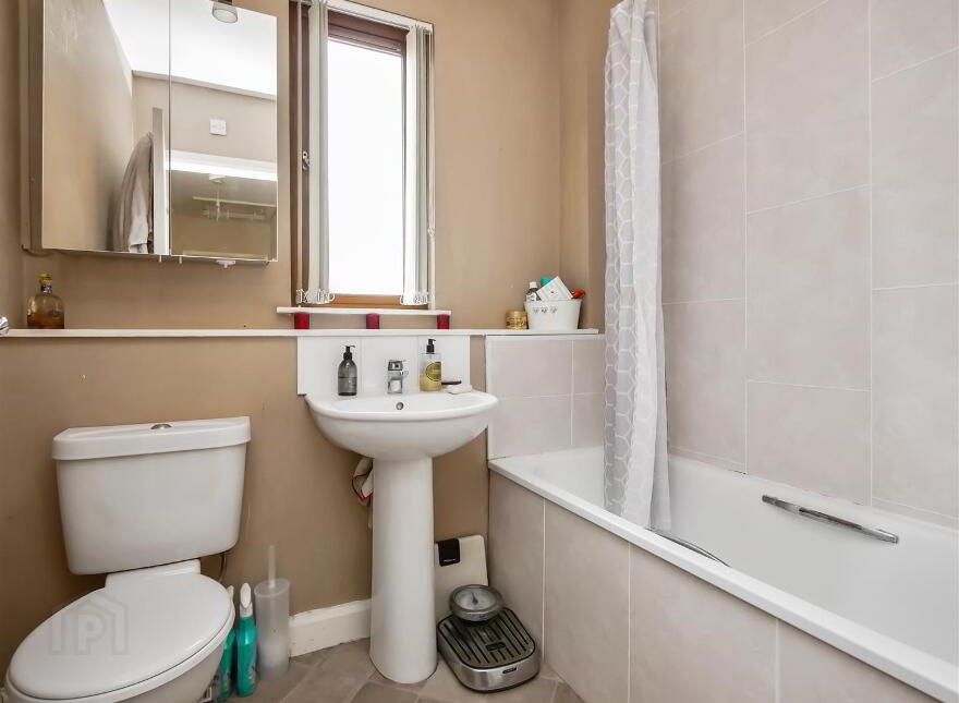 12 Halcombe Street, Cregagh Road, Belfast, BT6 8BE