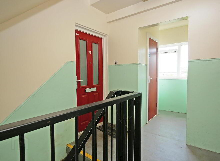 7d Mahee Close, Belvoir Park, Belfast, BT8 7EP