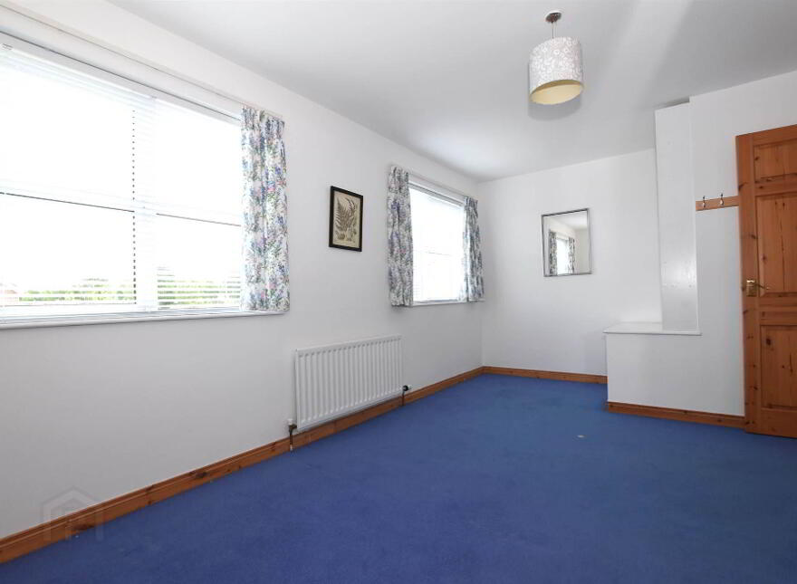 11 Whitethorn Avenue, Newtownards, BT23 8WT