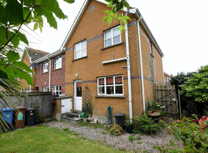 11 Whitethorn Avenue, Newtownards, BT23 8WT