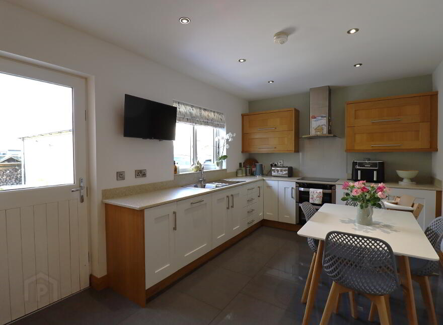 26 Corick Close, Kilkeel, BT34 4GD