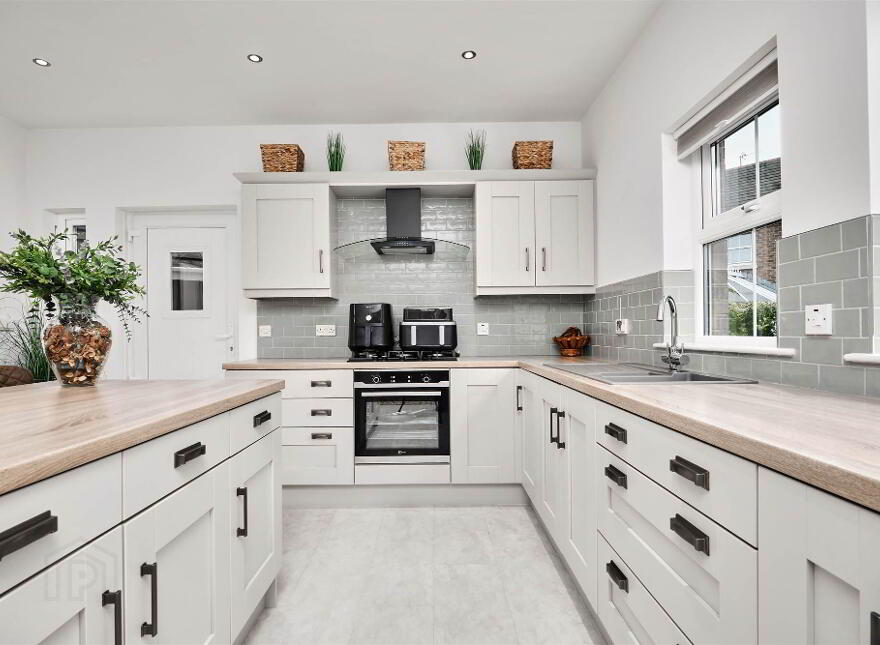 8 Agherton Halls, Portstewart, BT55 7RE