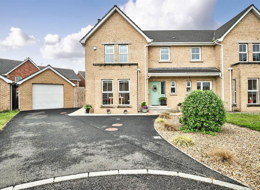 8 Agherton Halls, Portstewart, BT55 7RE