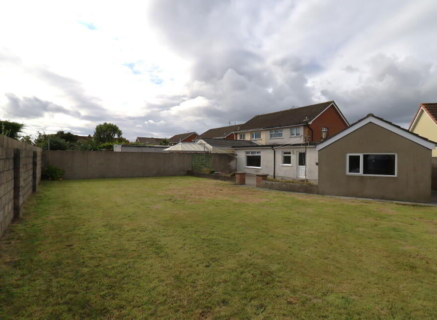 27 Kilhorne Court, Annalong, BT34 4TF