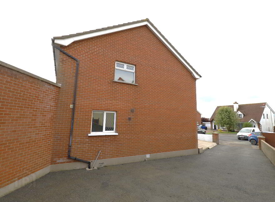 27 Kilhorne Court, Annalong, BT34 4TF