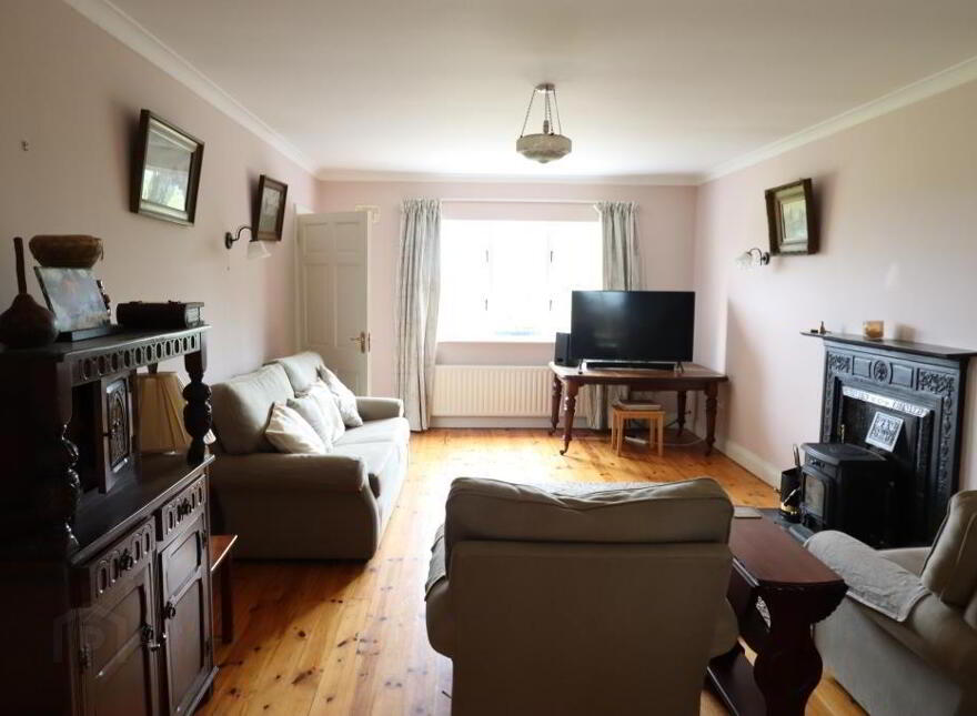 Ballyroe Upper, Kilfinane, V35W248