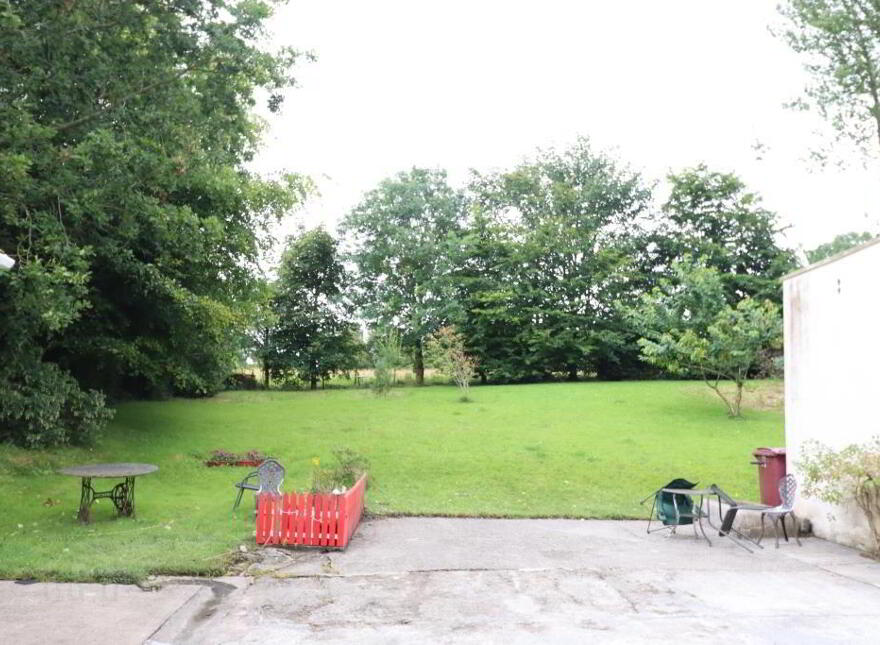 Ballyroe Upper, Kilfinane, V35W248