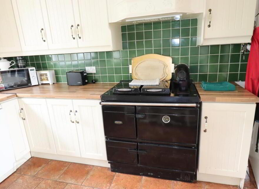 Ballyroe Upper, Kilfinane, V35W248