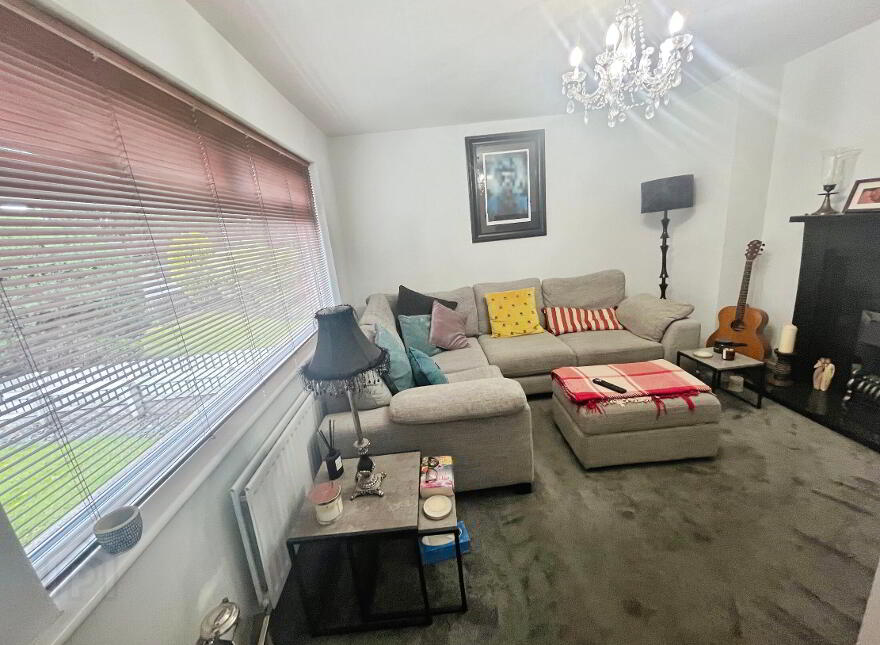 60 Dunbeg Park, Hillsborough, BT26 6AT