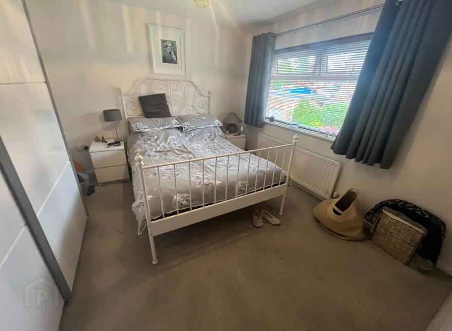 60 Dunbeg Park, Hillsborough, BT26 6AT