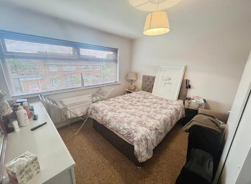 60 Dunbeg Park, Hillsborough, BT26 6AT