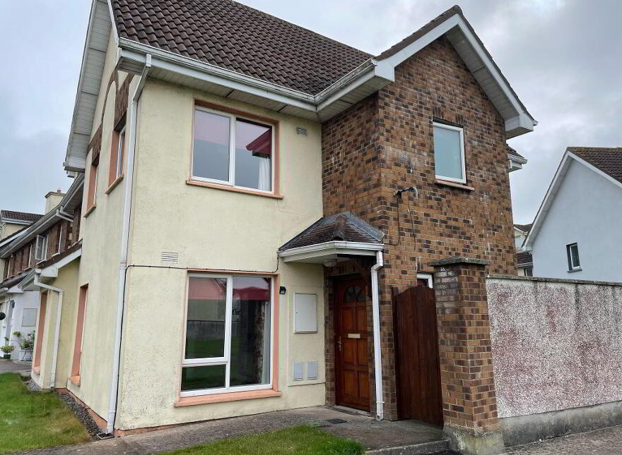 38 Cluain Na Greine, The Burgery, Dungarvan, X35YE35 photo