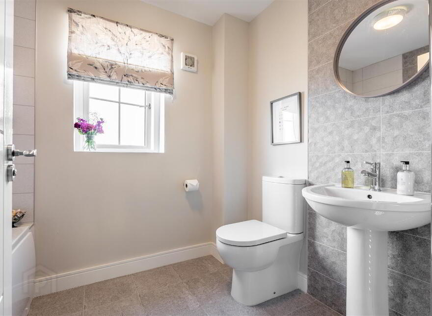 7 Belmont Hall Drive, Antrim, BT41 1FB