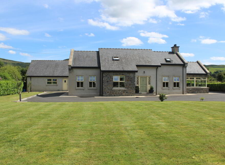 54 Carmeen Road, Mayobridge, Newry, BT34 2RZ photo