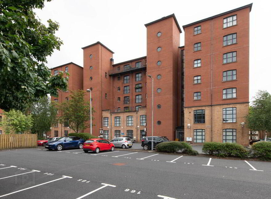 Apt 25 Clarendon Quay, 1 Pilot Street, Belfast, BT1 3AG photo