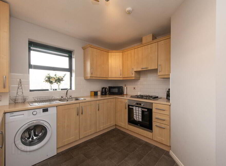 Apt 25 Clarendon Quay, 1 Pilot Street, Belfast, BT1 3AG