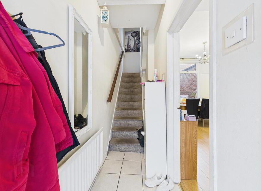 62 Farnham Street, Belfast, BT7 2FN