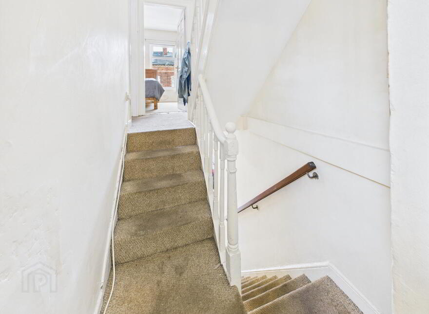 62 Farnham Street, Belfast, BT7 2FN