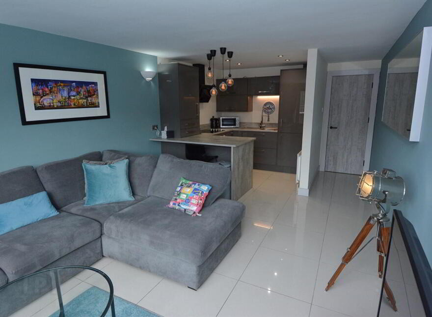 Apt 1 Lesley Plaza, 2a Osborne Park, Belfast, BT9 6JN