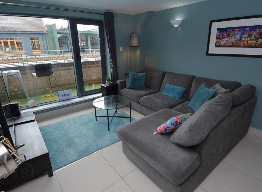 Apt 1 Lesley Plaza, 2a Osborne Park, Belfast, BT9 6JN