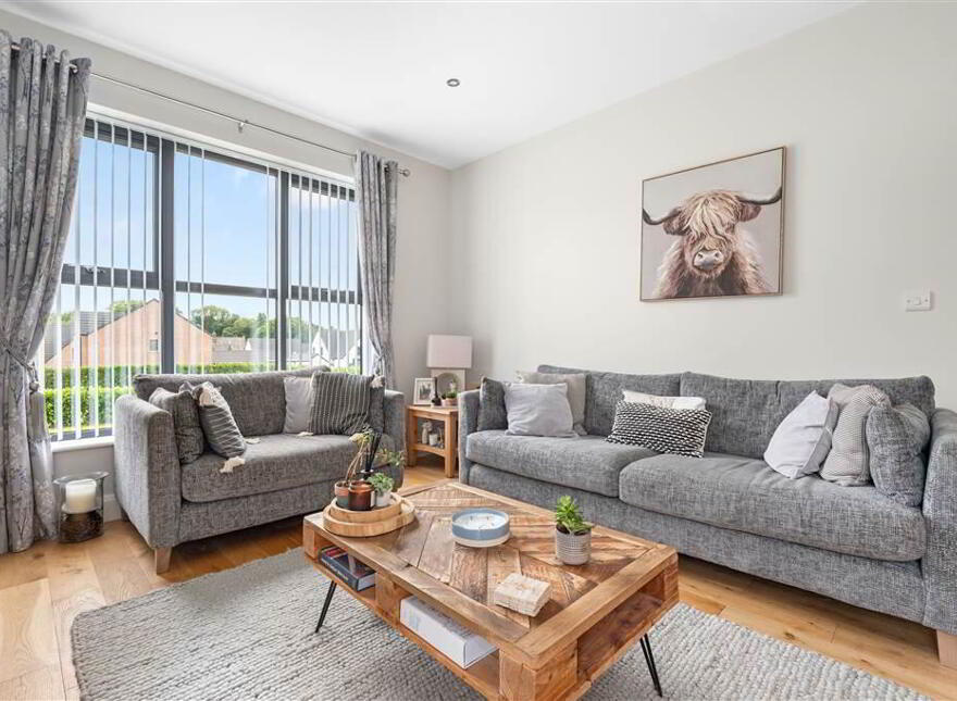 74 Castlegate, Galgorm, Ballymena, BT42 1SD