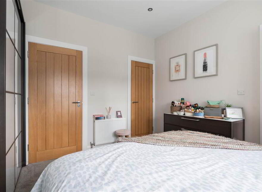 74 Castlegate, Galgorm, Ballymena, BT42 1SD