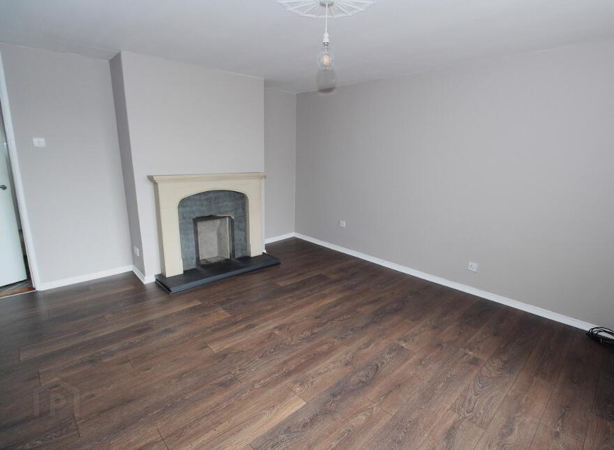 5 Park Hill, Dromore, BT25 1PL