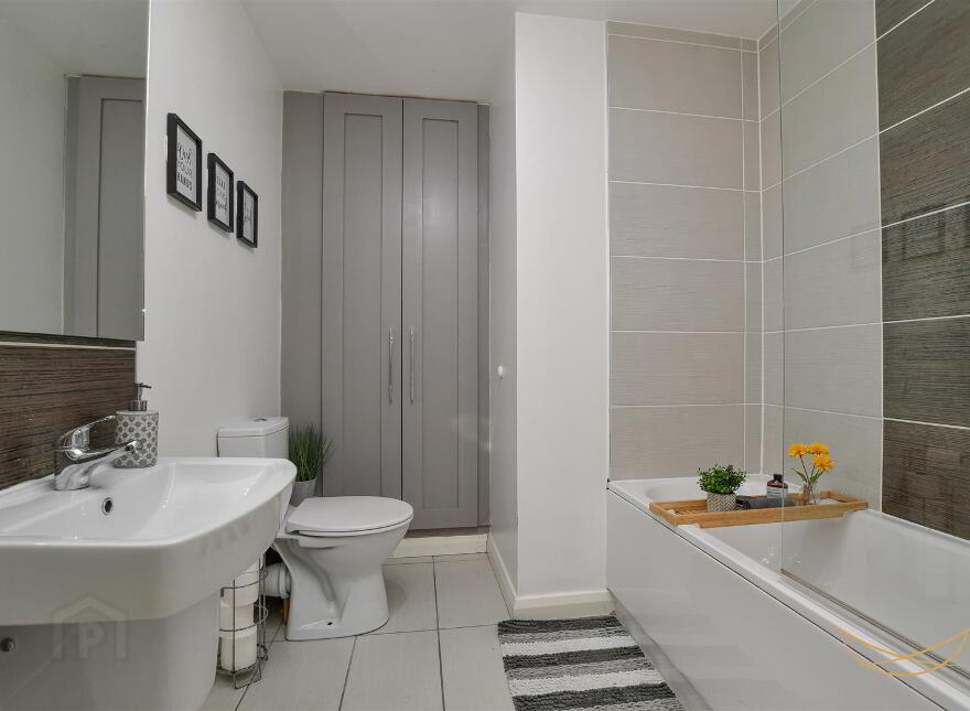 22 River Hill Manor, Ballyclare, BT39 9ZH
