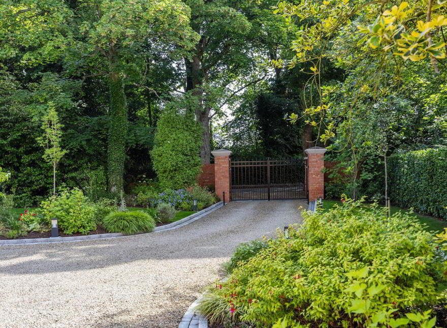 88 Circular Road, Belfast, BT4 2GE