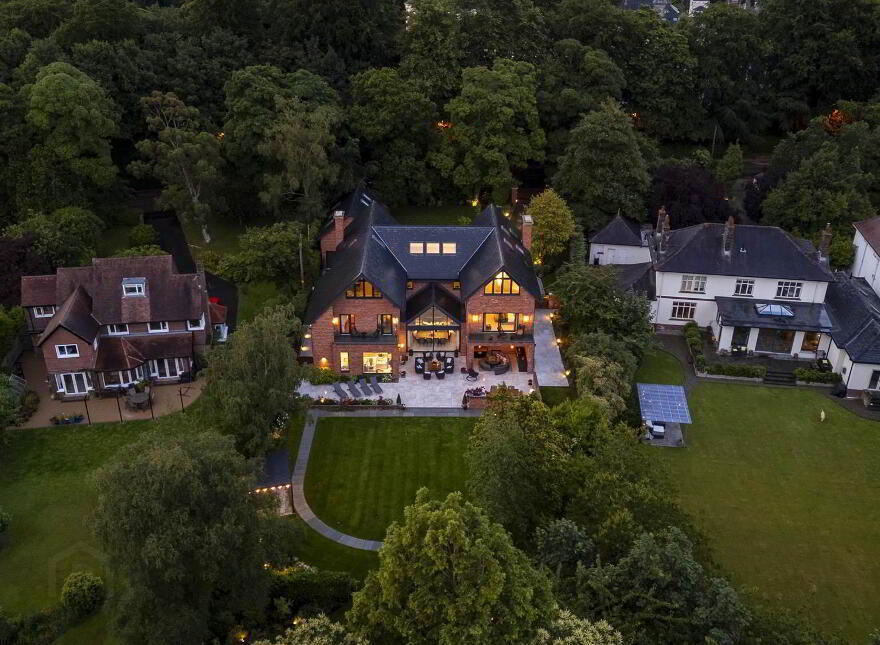 88 Circular Road, Belfast, BT4 2GE