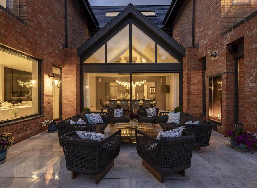 88 Circular Road, Belfast, BT4 2GE