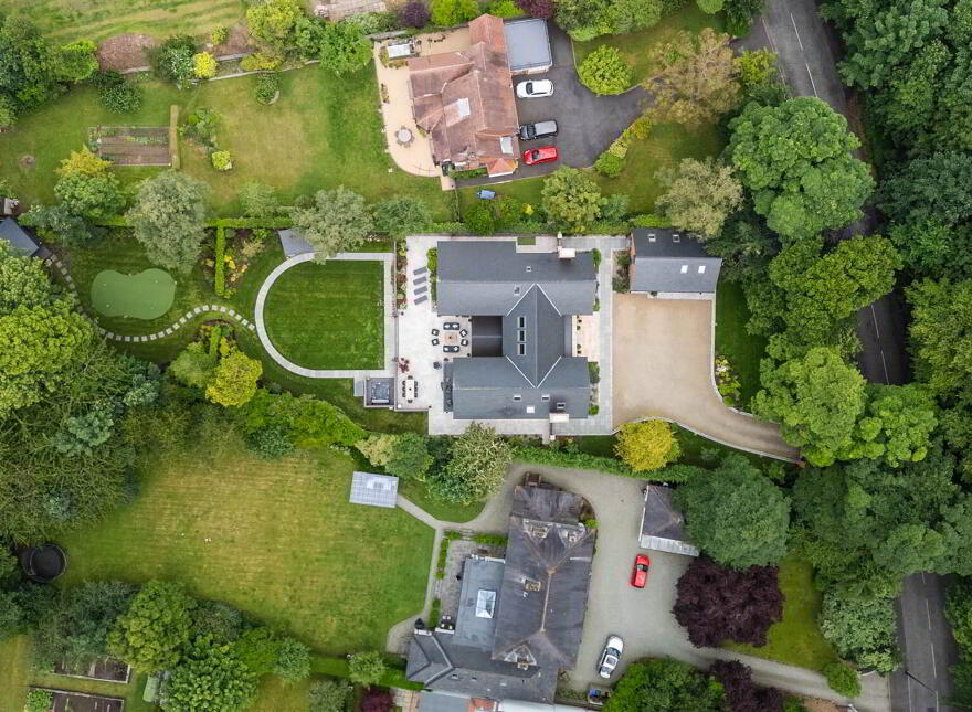 88 Circular Road, Belfast, BT4 2GE