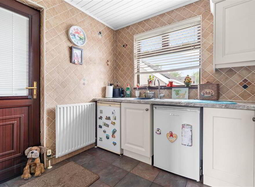 21 Knockeen Road, Ballymena, BT42 4DG