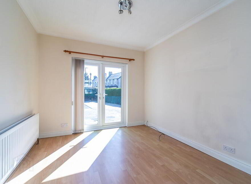 16 Sandhill Parade, Belfast, BT5 6FG