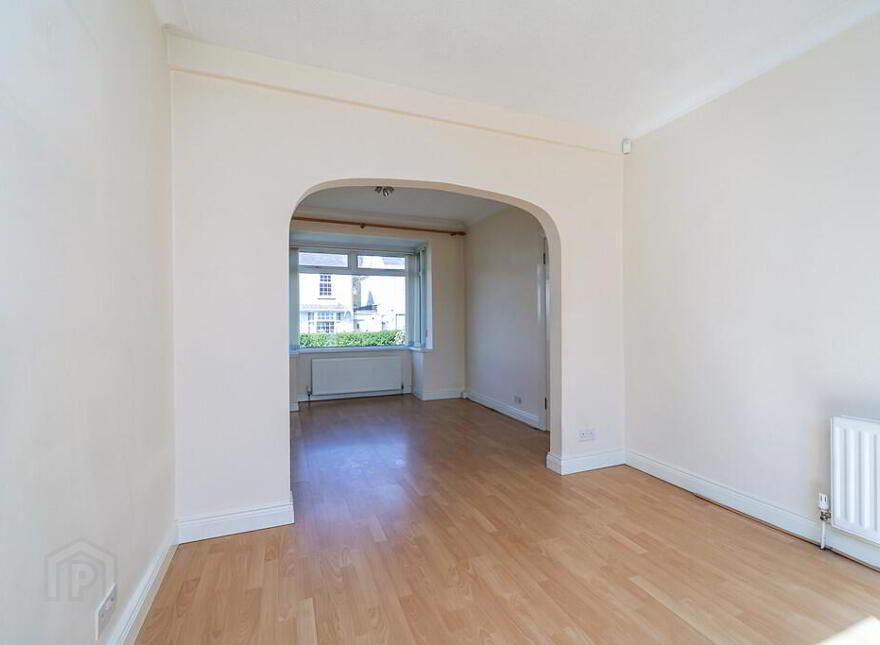16 Sandhill Parade, Belfast, BT5 6FG
