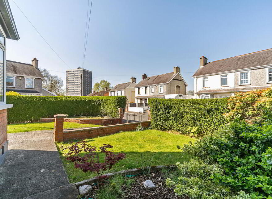 16 Sandhill Parade, Belfast, BT5 6FG