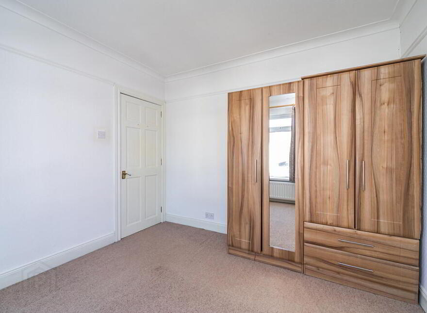 16 Sandhill Parade, Belfast, BT5 6FG