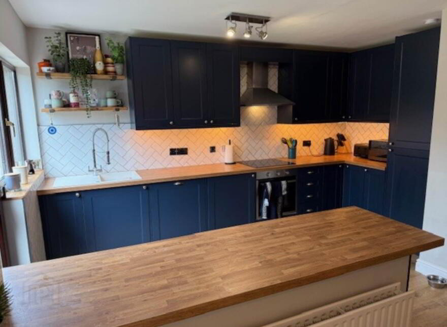 13 Cesnor Park, Carrickfergus, BT38 7PF
