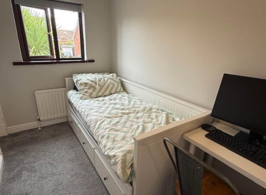 13 Cesnor Park, Carrickfergus, BT38 7PF