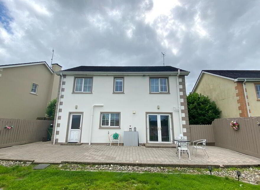 3 Lawnsdale, Ballybofey, F93HY47